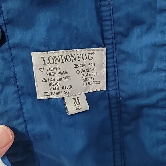 VTG London Fog Mens Blue Winter Coat Size Medium Oversized W Lining *Read* - Picture 16 of 16